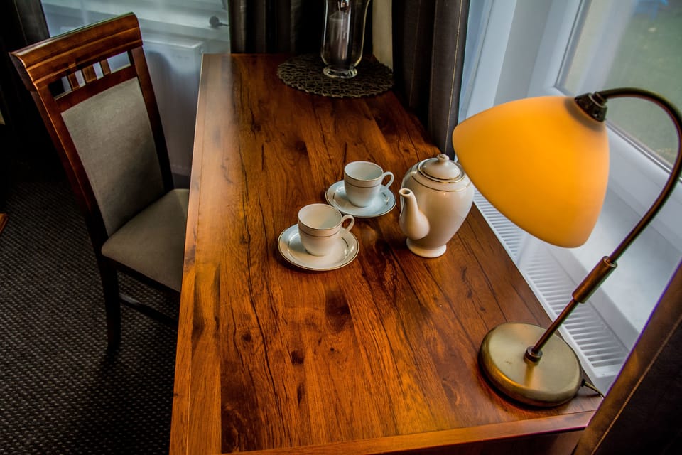 Standard Double Room | Desk, soundproofing, iron/ironing board, cribs/infant beds