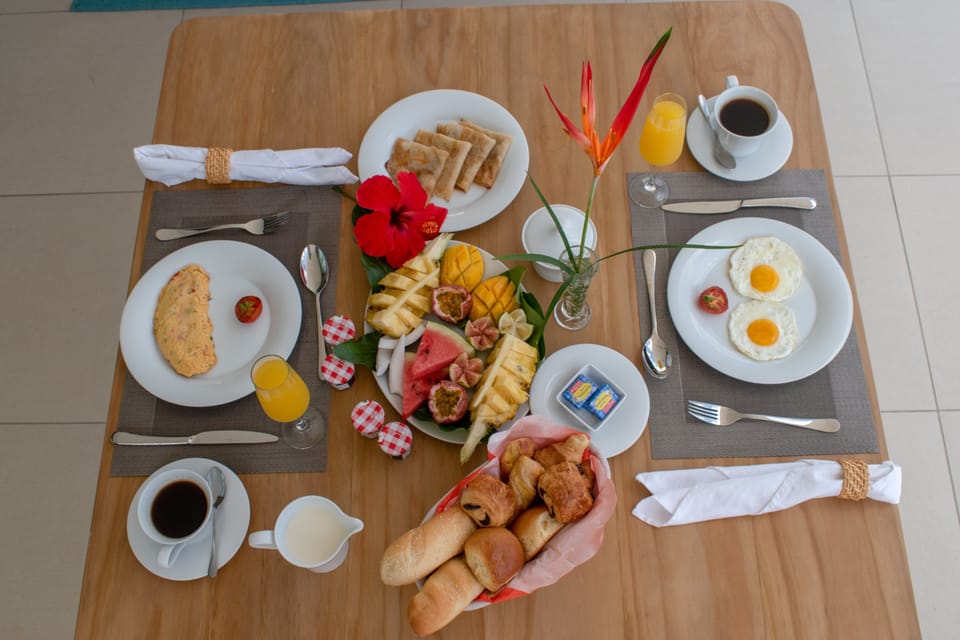 Breakfast meal