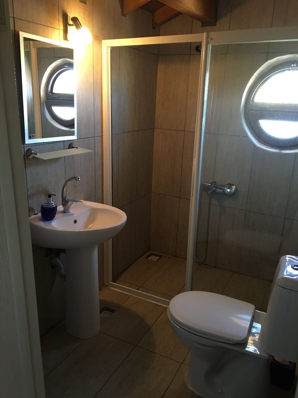 Standard Double Room | Bathroom | Shower, hair dryer (on request), towels