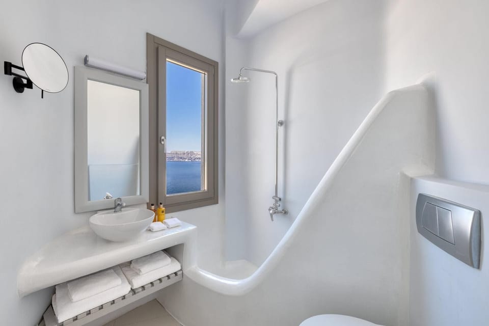 Ambassador Villa 3 Bedrooms with Private Pool | Bathroom | Designer toiletries, hair dryer, bathrobes, slippers