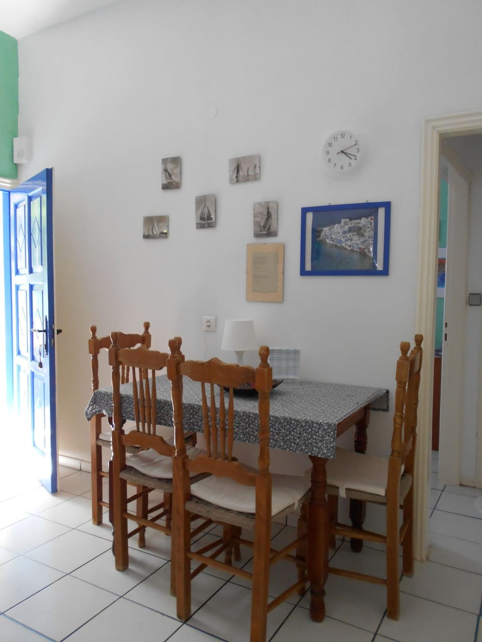 Apartment, 1 Bedroom, Balcony, Mountain View | Interior