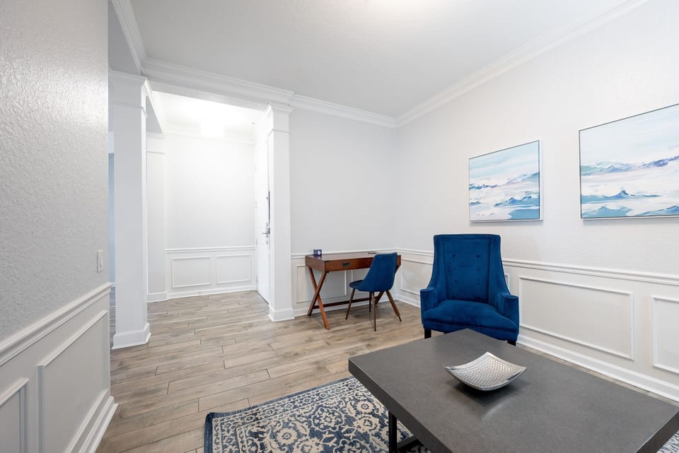 Condo, 3 Bedrooms | Business center