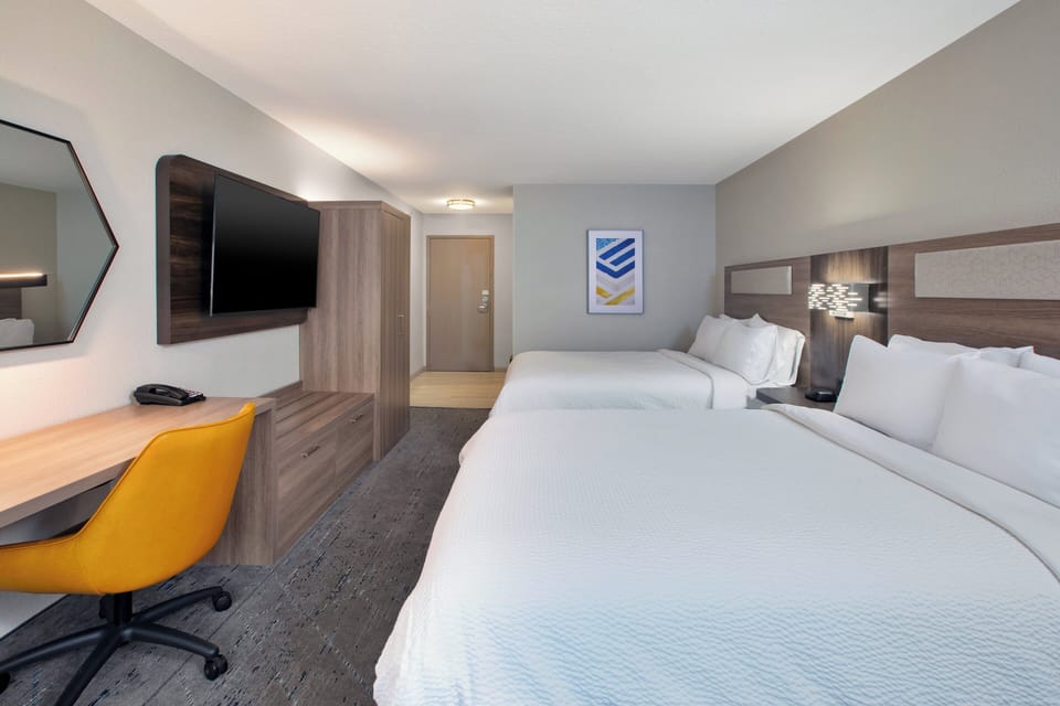 Standard Room, 2 Queen Beds | In-room safe, iron/ironing board, free cribs/infant beds, rollaway beds