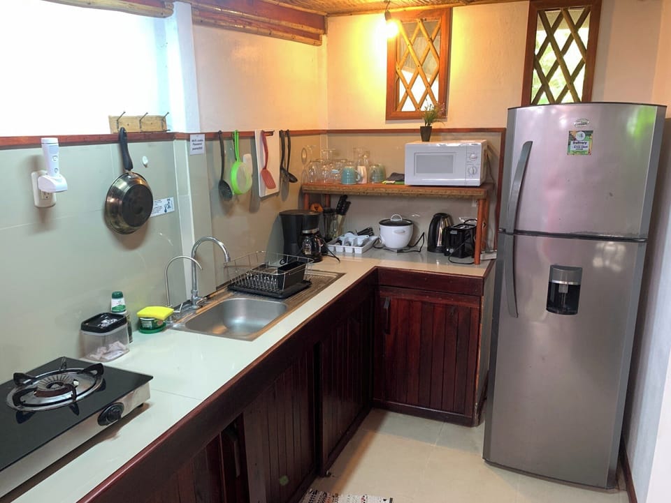 House, 2 Bedrooms, Patio, Garden View | Interior