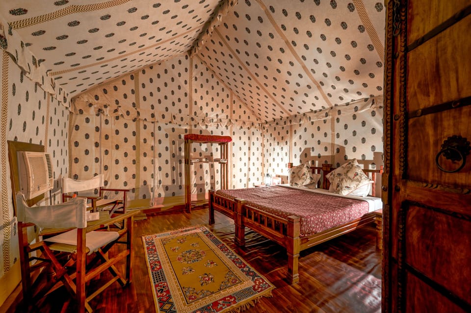 Swiss Luxury Tent | 1 bedroom, cribs/infant beds, bed sheets