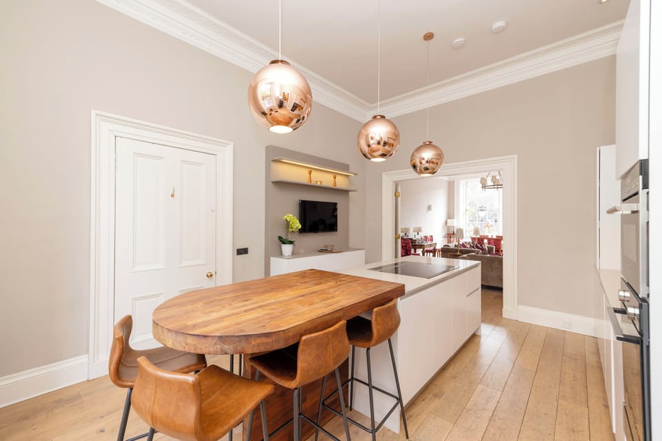 Apartment | Private kitchen | Fridge, microwave, oven, stovetop