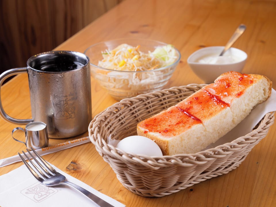 Daily cooked-to-order breakfast for a fee