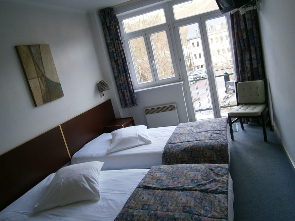 Standard Double or Twin Room | Free WiFi, bed sheets