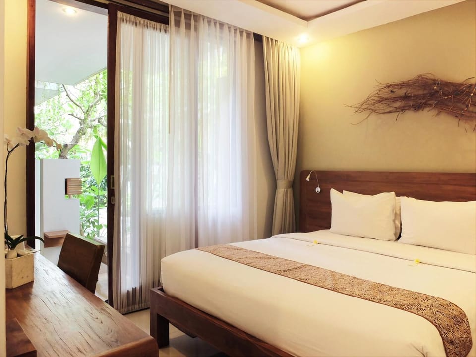 Premium bedding, minibar, in-room safe, individually decorated