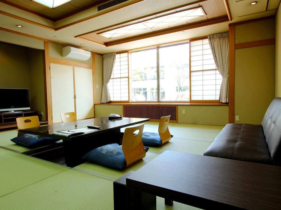 Reasonably-priced Japanese Style Room for groups, Shared bath and toilet, Non Smoking | In-room safe, desk, WiFi (free)