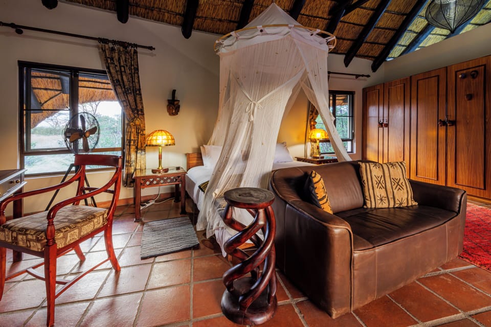 Double or Twin Room (Lodge) | Premium bedding, in-room safe, laptop workspace, individually decorated