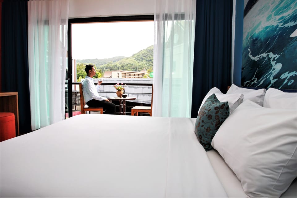 Superior Double Room, 1 Double Bed, Balcony | Premium bedding, minibar, in-room safe, free cribs/infant beds