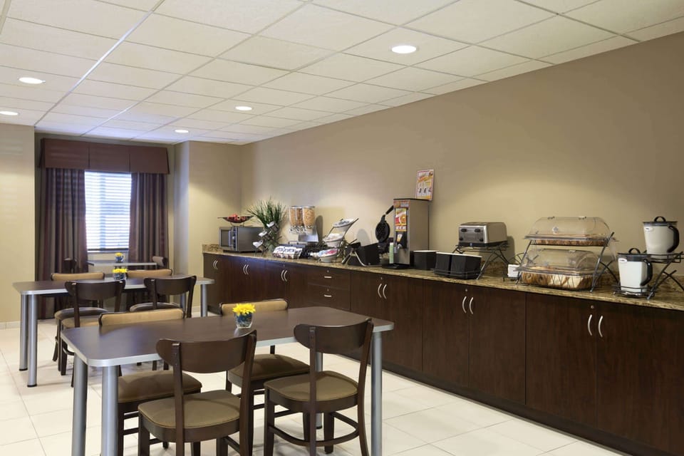 Free daily full breakfast