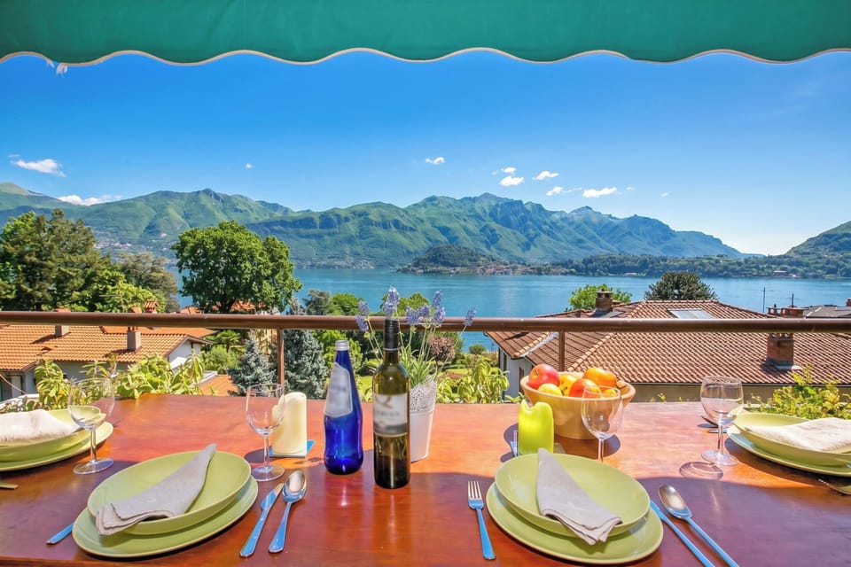 Family Apartment, 3 Bedrooms, 2 Bathrooms, Mountainside (Cadenabbia Fantastico) | Outdoor dining
