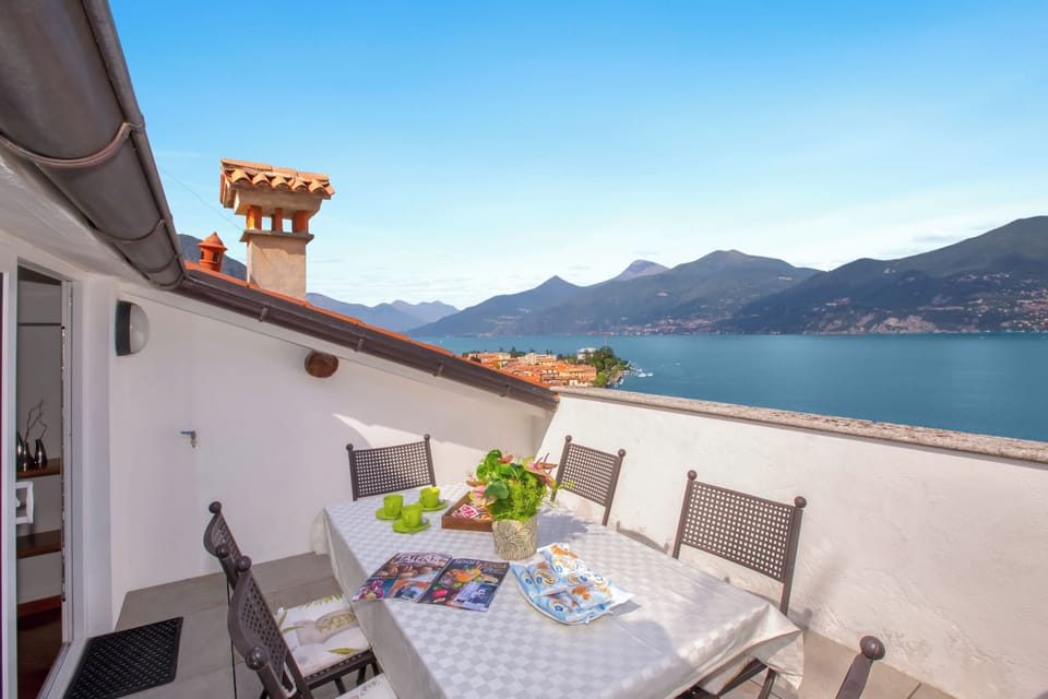 Family Apartment, Multiple Bedrooms, 2 Bathrooms (Bella Menaggio Panoramica) | Terrace/patio