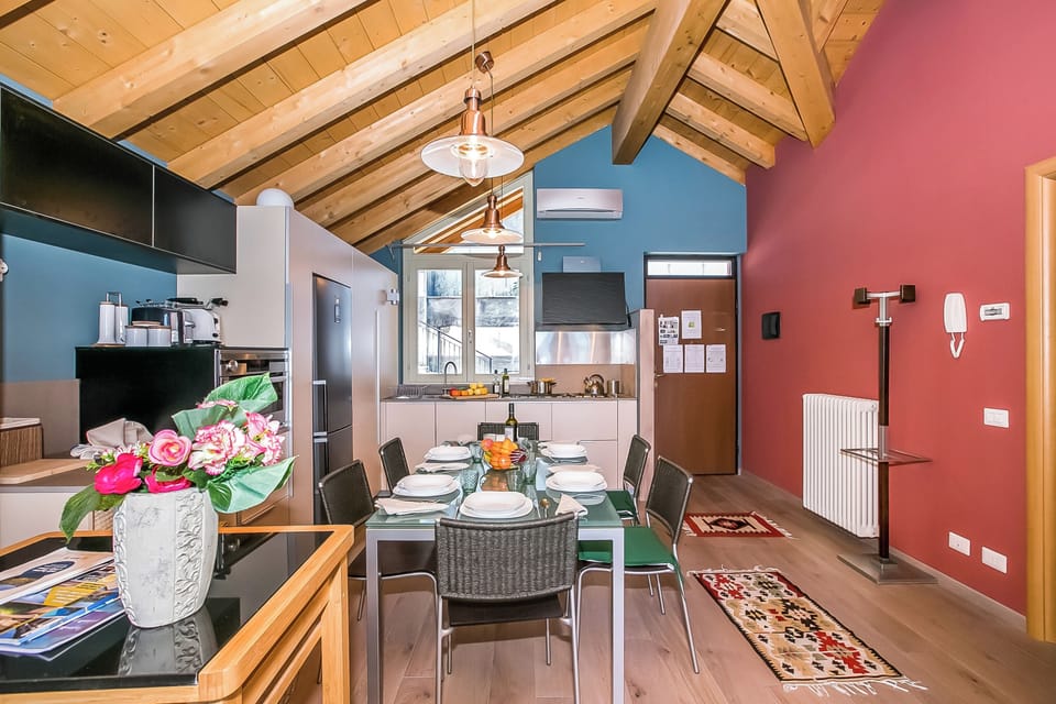 Family Apartment, Multiple Bedrooms, Mountainside (Vista d'Oro Palma Apt. 21) | Dining