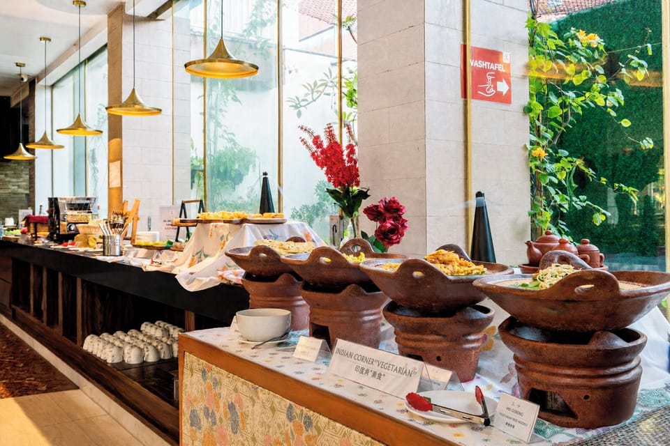Daily buffet breakfast for a fee
