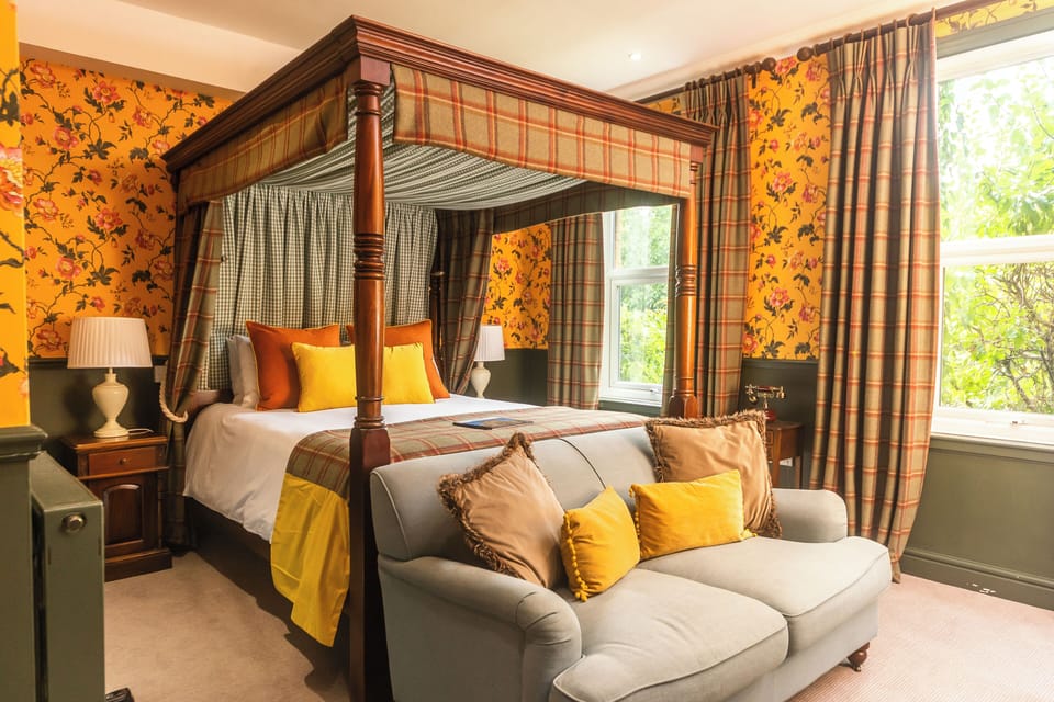Executive Room, Garden View | Iron/ironing board, free WiFi