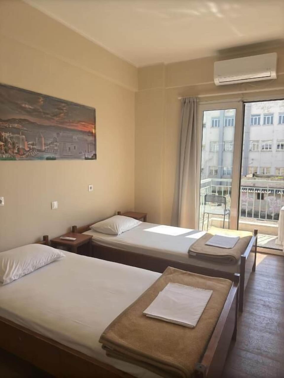 Twin Room | Free WiFi, bed sheets