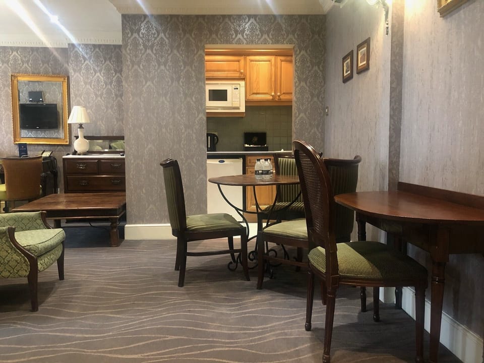 Two Bedroom Junior Suite with Kitchenette | In-room safe, desk, iron/ironing board, WiFi (free)