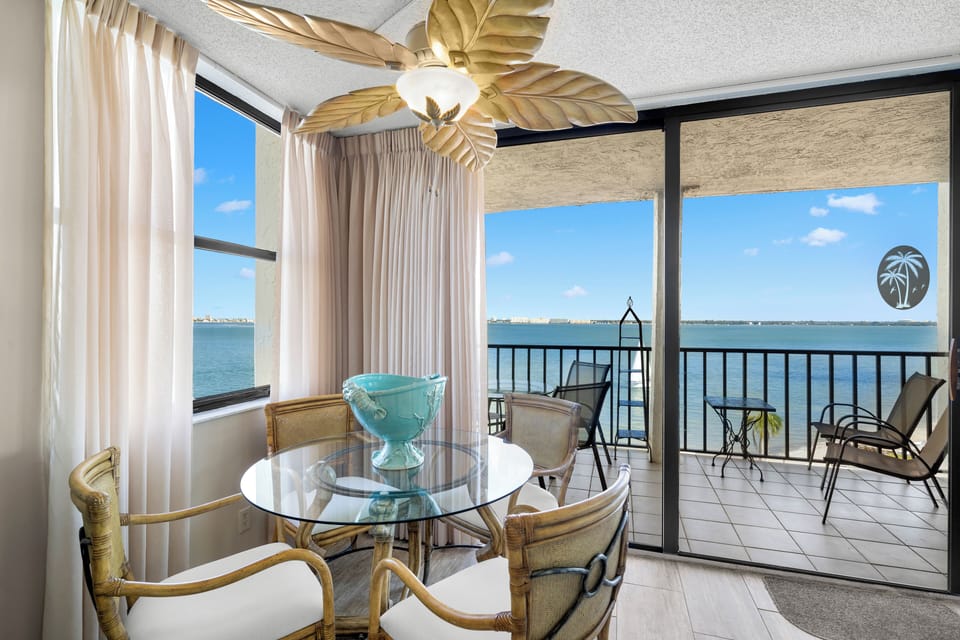 Condo (2 Bedrooms) | Property amenity