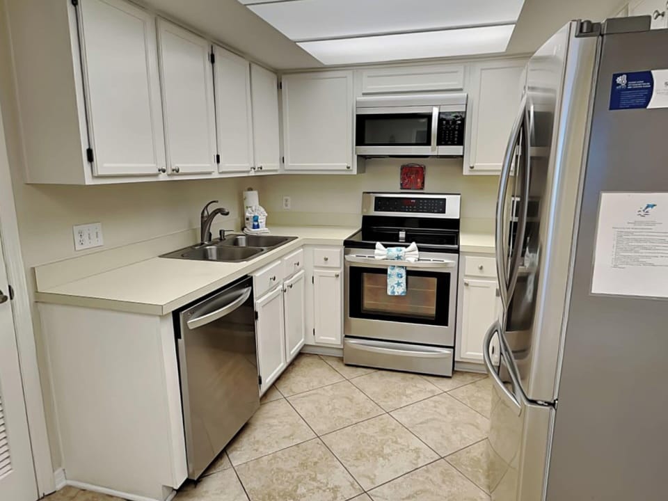 Condo (3 Bedrooms) | Property amenity