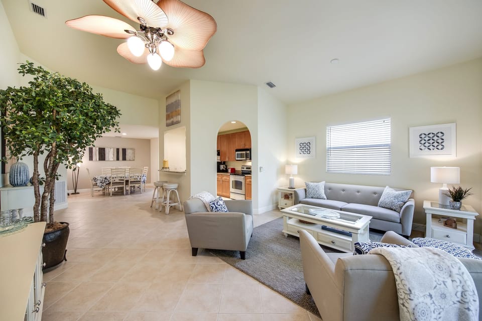 House (4 Bedrooms) | Property amenity
