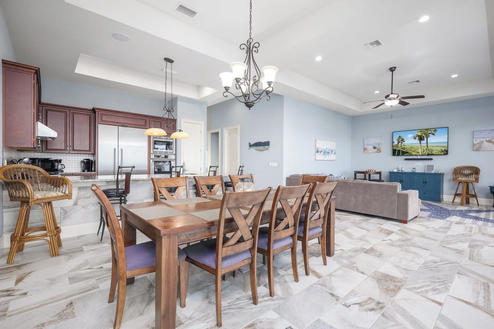 House (6 Bedrooms) | Property amenity
