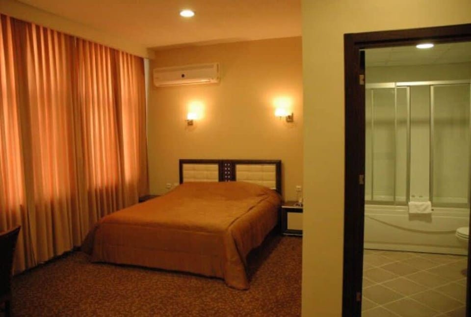 LED TV, heated floors