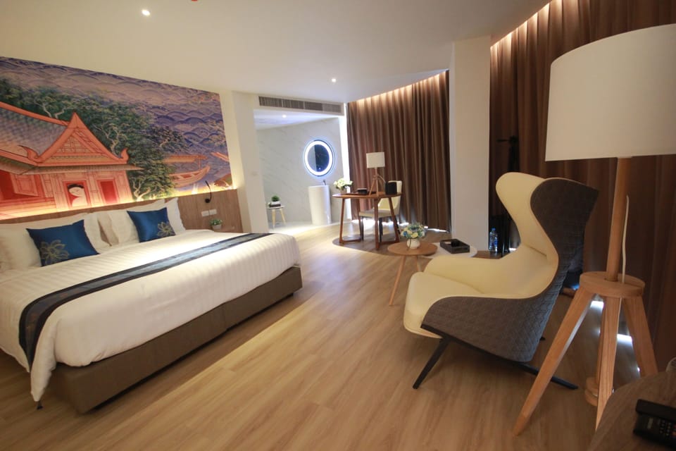 Executive Double Room | In-room safe, blackout drapes, bed sheets