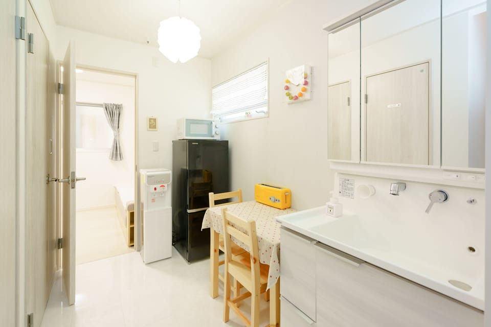 Shared fridge, microwave