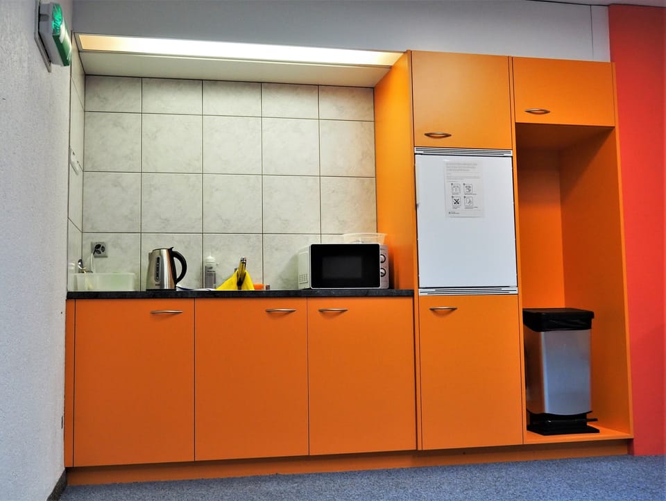 Shared fridge, shared microwave