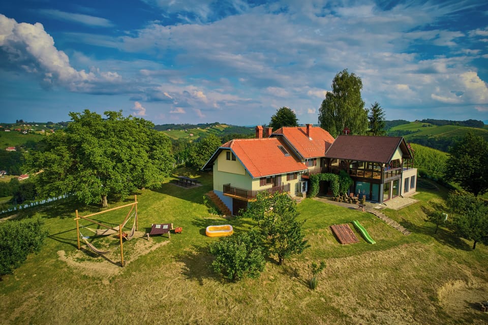House, 3 Bedrooms, Smoking, Balcony | Balcony