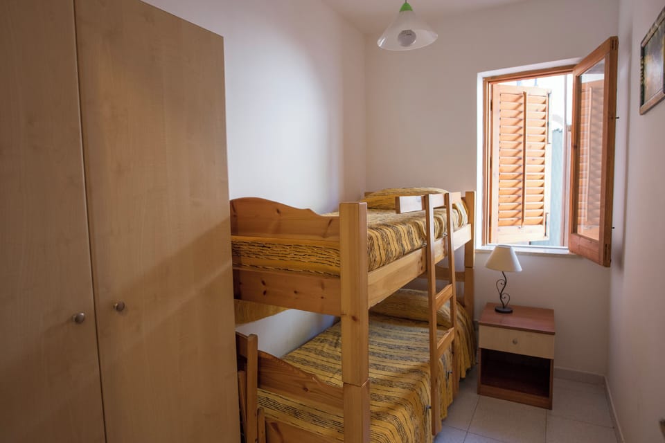 Apartment, 2 Bedrooms, Smoking, Balcony | 3 bedrooms