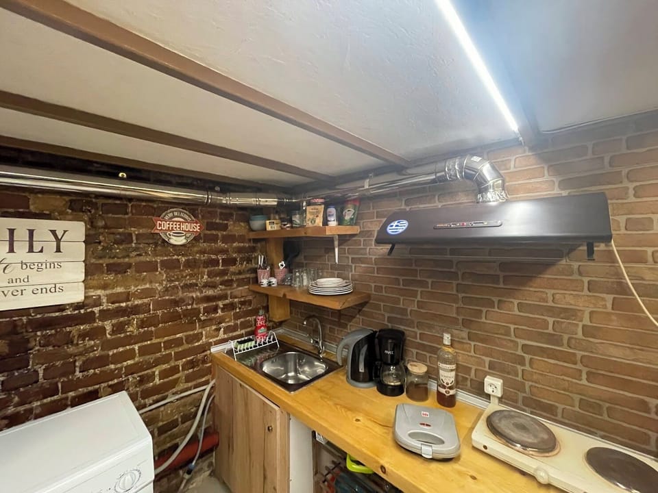 Apartment, 1 Bedroom, Patio | Private kitchen