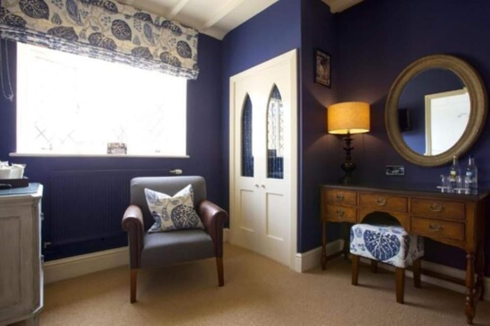 Excellent Double Room | Premium bedding, in-room safe, desk, iron/ironing board