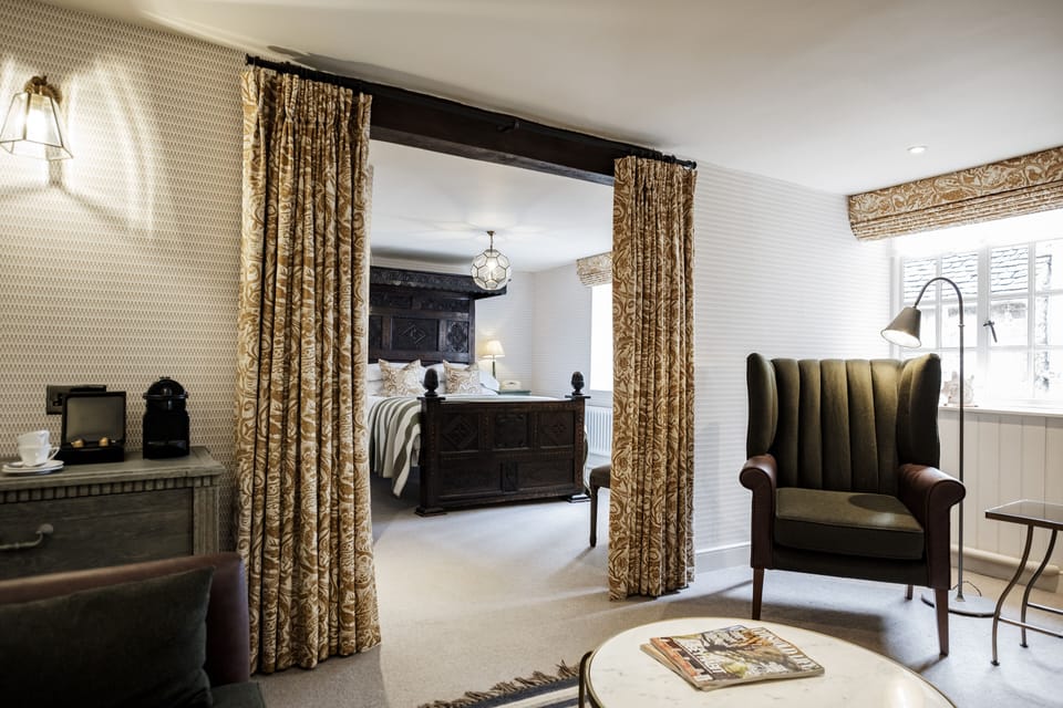 Deluxe Double Room | Premium bedding, in-room safe, desk, iron/ironing board