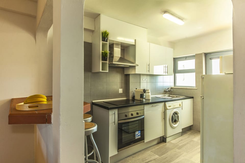Apartment, 2 Bedrooms | Private kitchen | Full-size fridge, microwave, stovetop, electric kettle