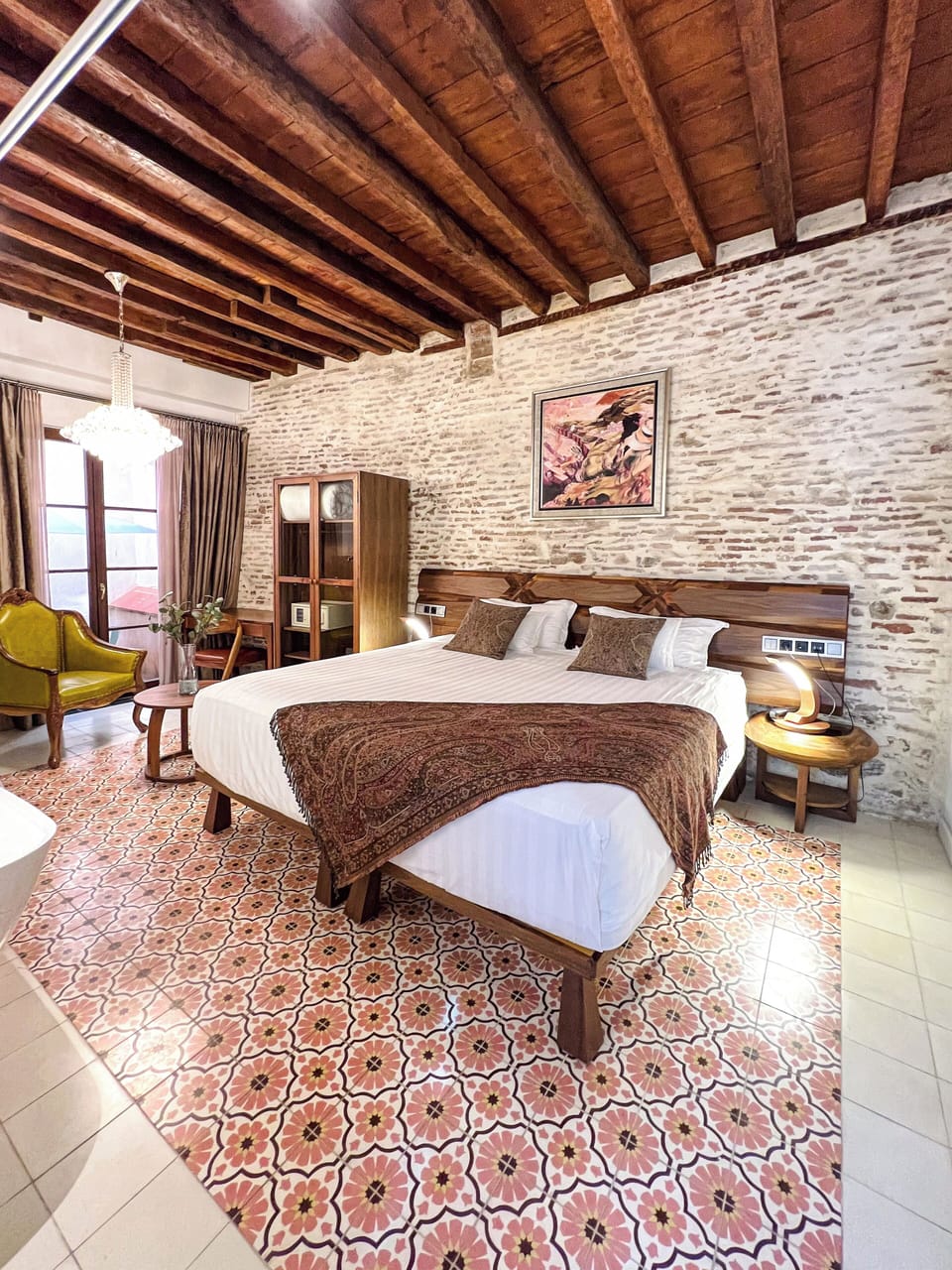Premium Double Room | Minibar, in-room safe, desk, free WiFi