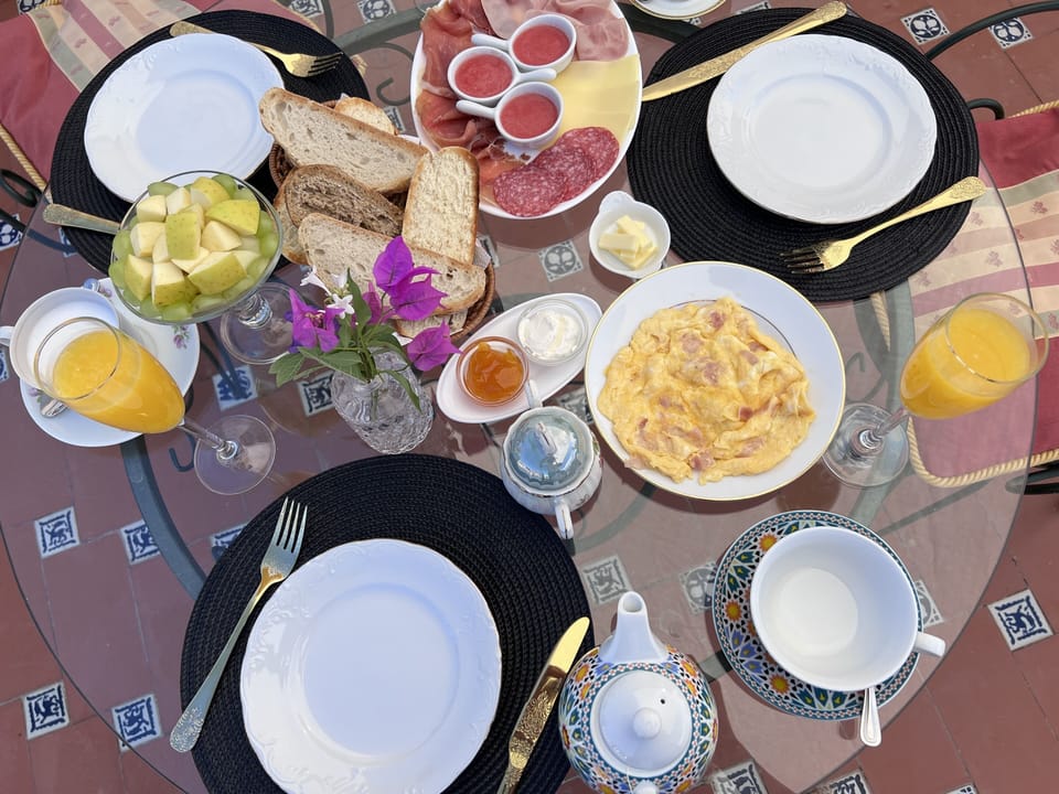Daily continental breakfast for a fee