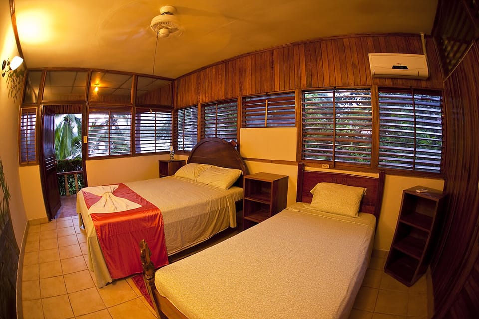 Standard Double Room, Bay View, Oceanfront | In-room safe