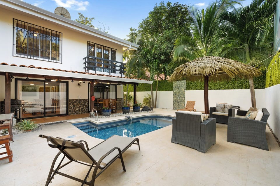 Private pool