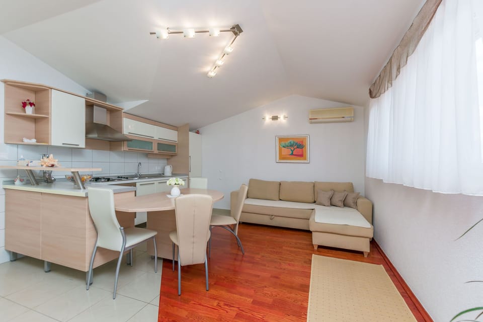 Apartment (A3) | Living room