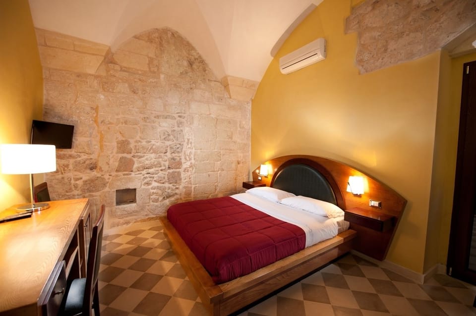 Superior Double Room | Egyptian cotton sheets, premium bedding, minibar, in-room safe