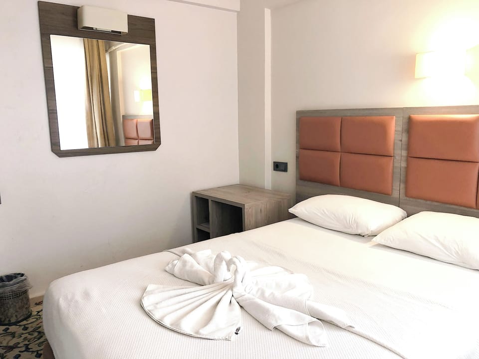 Double 1 Oda | Free WiFi, bed sheets