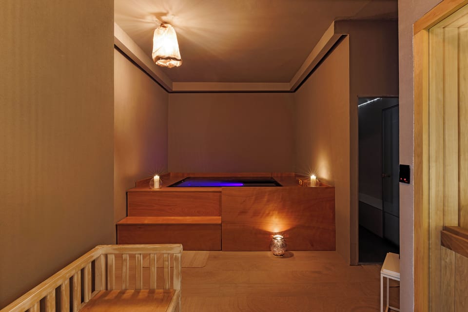 Deep-tissue massages, sports massages, massages
