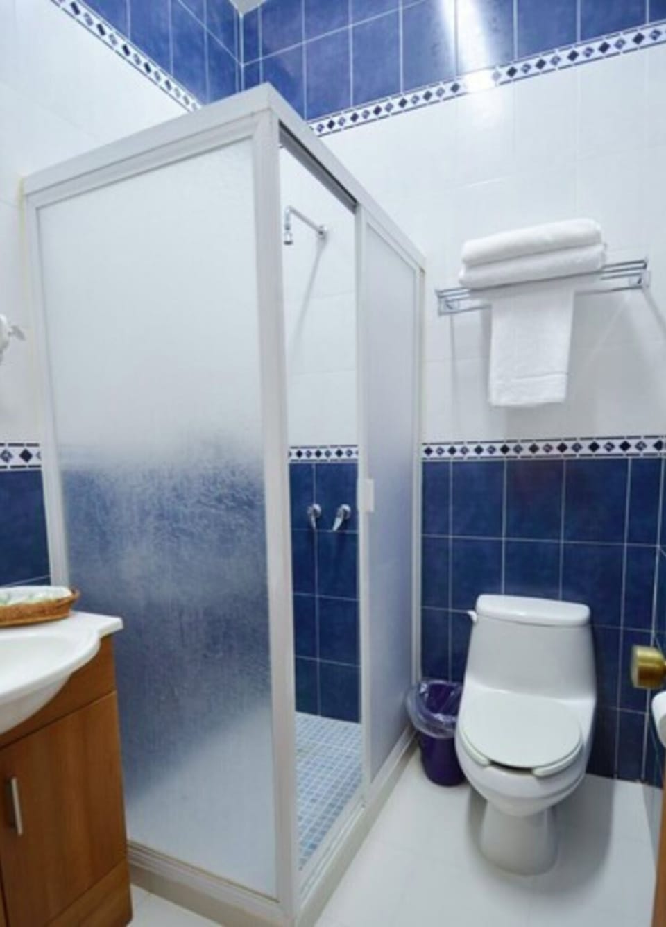 Shower, free toiletries, towels, soap