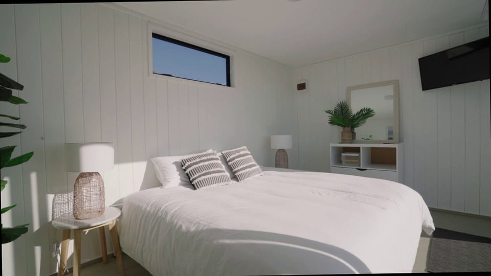 Barrier - Double or Twin Room, Ocean View | Egyptian cotton sheets, premium bedding, memory foam beds