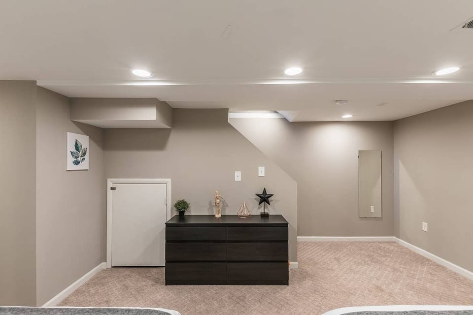 3 bedrooms, laptop workspace, iron/ironing board, free WiFi