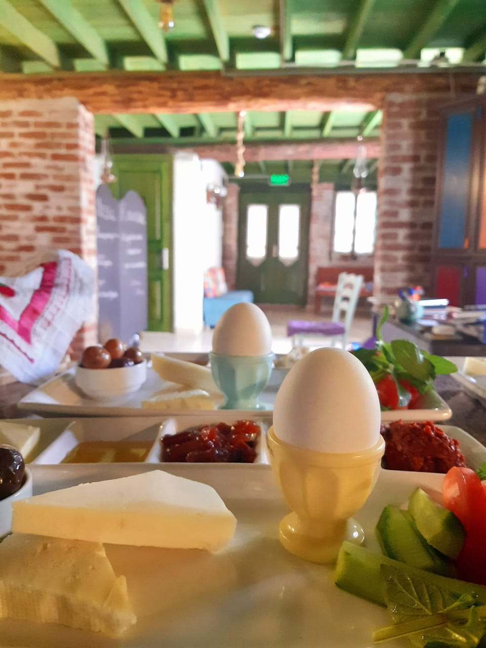 Free daily local cuisine breakfast